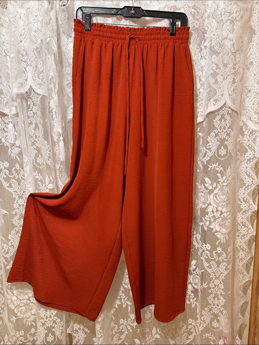 Women's Wide-Leg Drawstring Pants in Rust